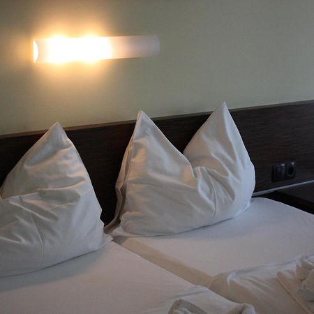 Parkhotel アイゼンシュタット エクステリア 写真