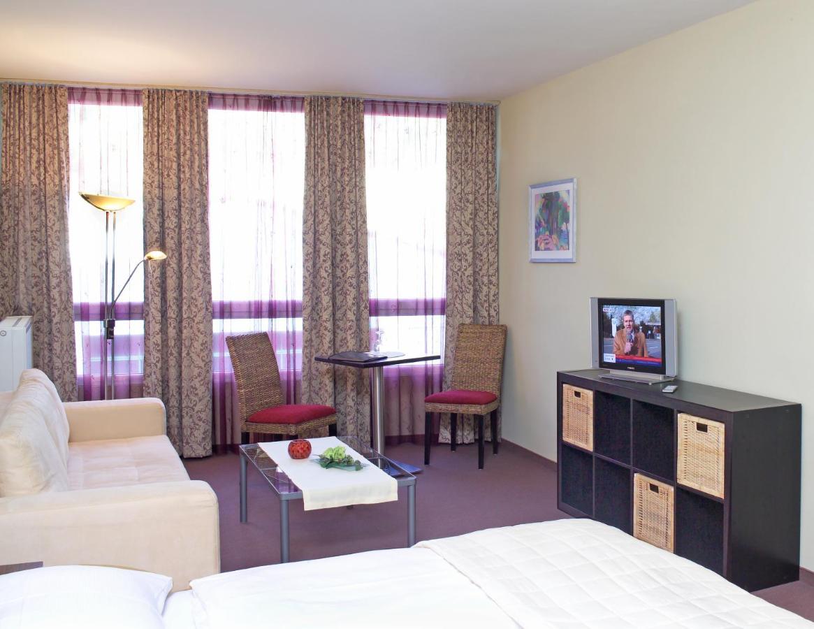 Parkhotel アイゼンシュタット エクステリア 写真